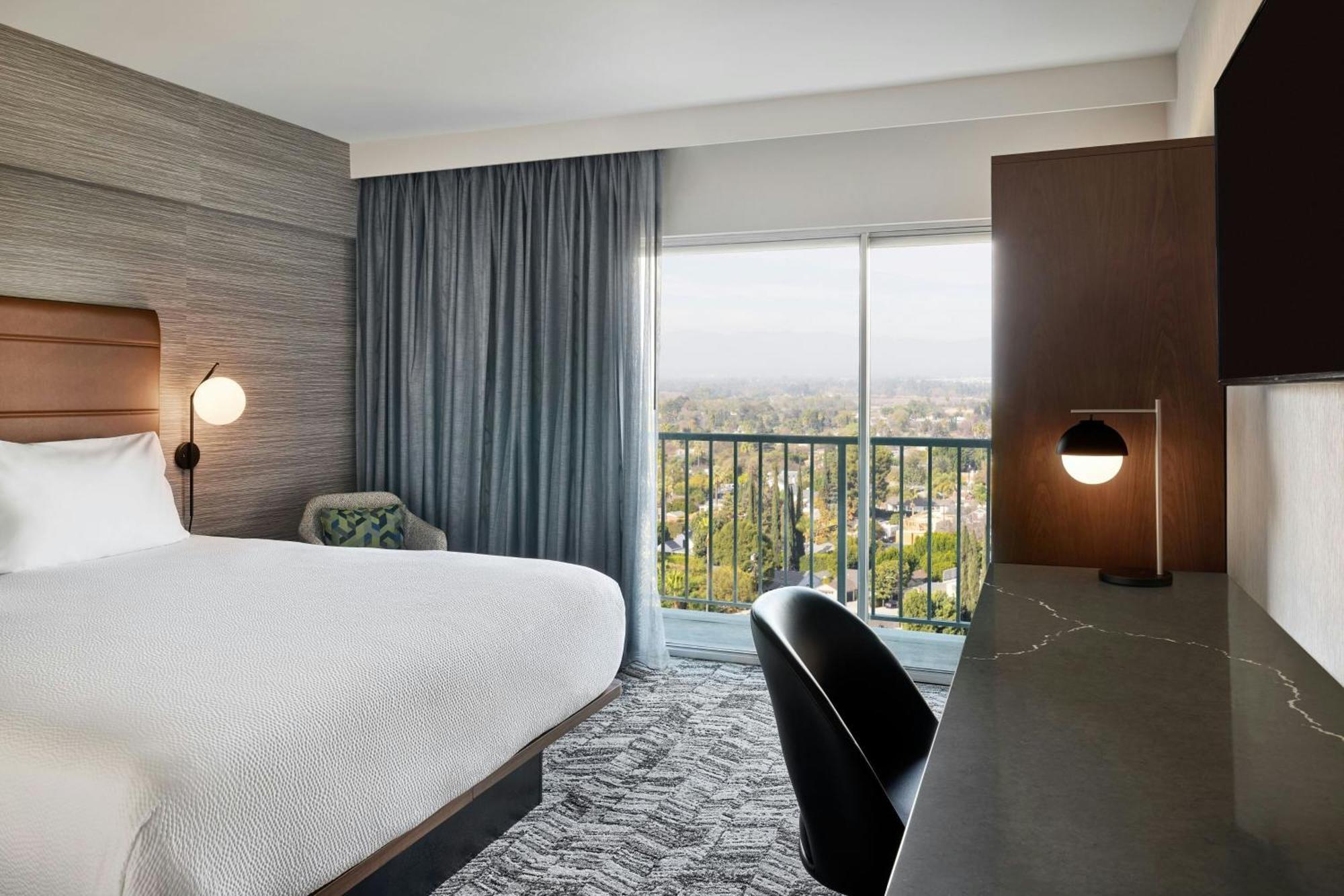 Courtyard Los Angeles Sherman Oaks Exterior foto